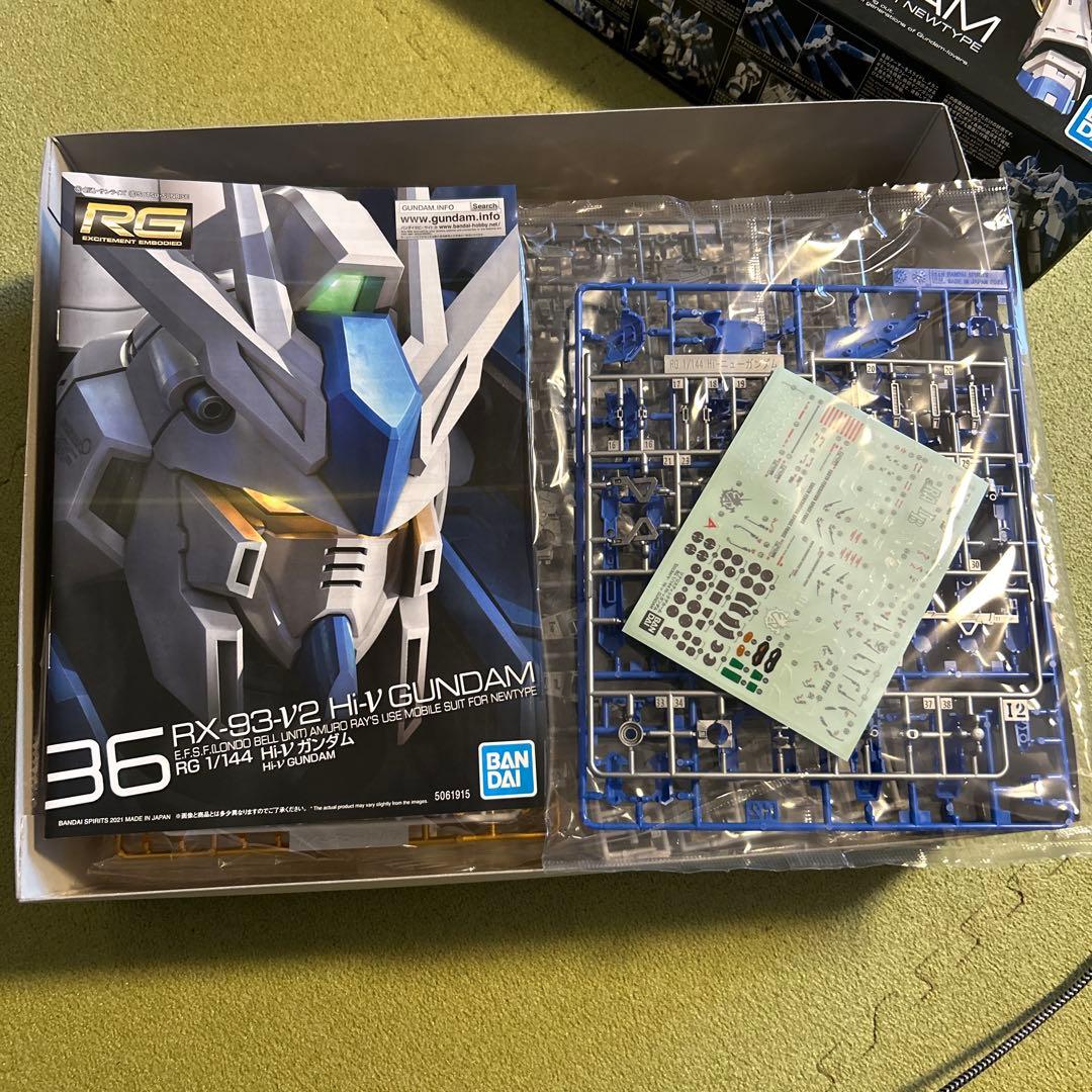 RG RX-93-V2 Hi-V Gundam 1/144 - メルカリ