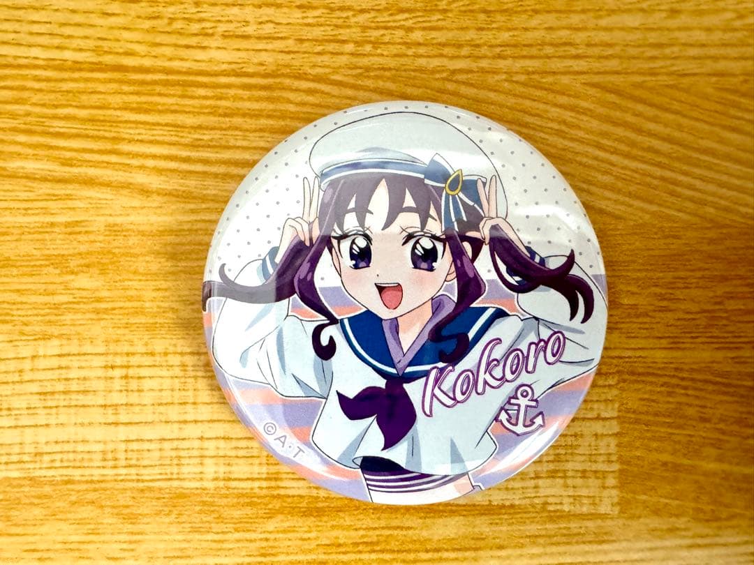 キミとアイドルプリキュア 海と空の境界線 紫雨こころ 缶バッジ - メルカリ