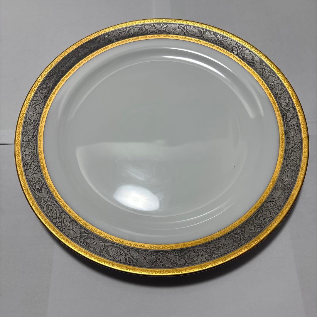 大倉陶園 白金金蝕唐草葡萄 ミートプレート 26cm - メルカリ