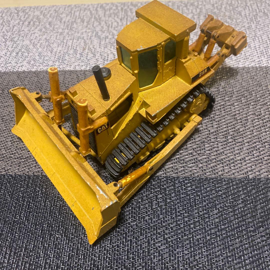 重機　ディスプレイモデル？ 日立建機 油圧ショベル ZX330LC-7 テレスコクラム仕様機 | SCALE MODEL