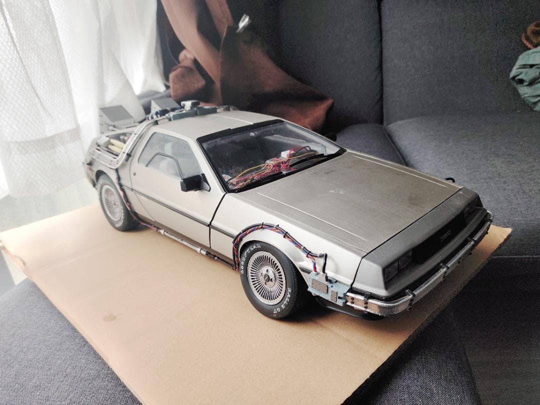 【アツアツ】ジャンク欠損品有の為最安！バックトゥザフューチャーデロリアン バックトゥザフューチャー スタチュー デラックス・アートスケール 1