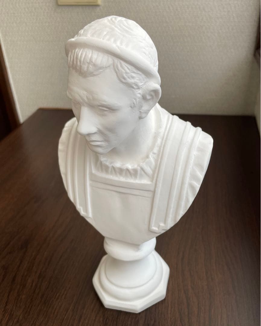 ミニ石膏像 アンティオコス3世 シーザー 胸像 - メルカリ