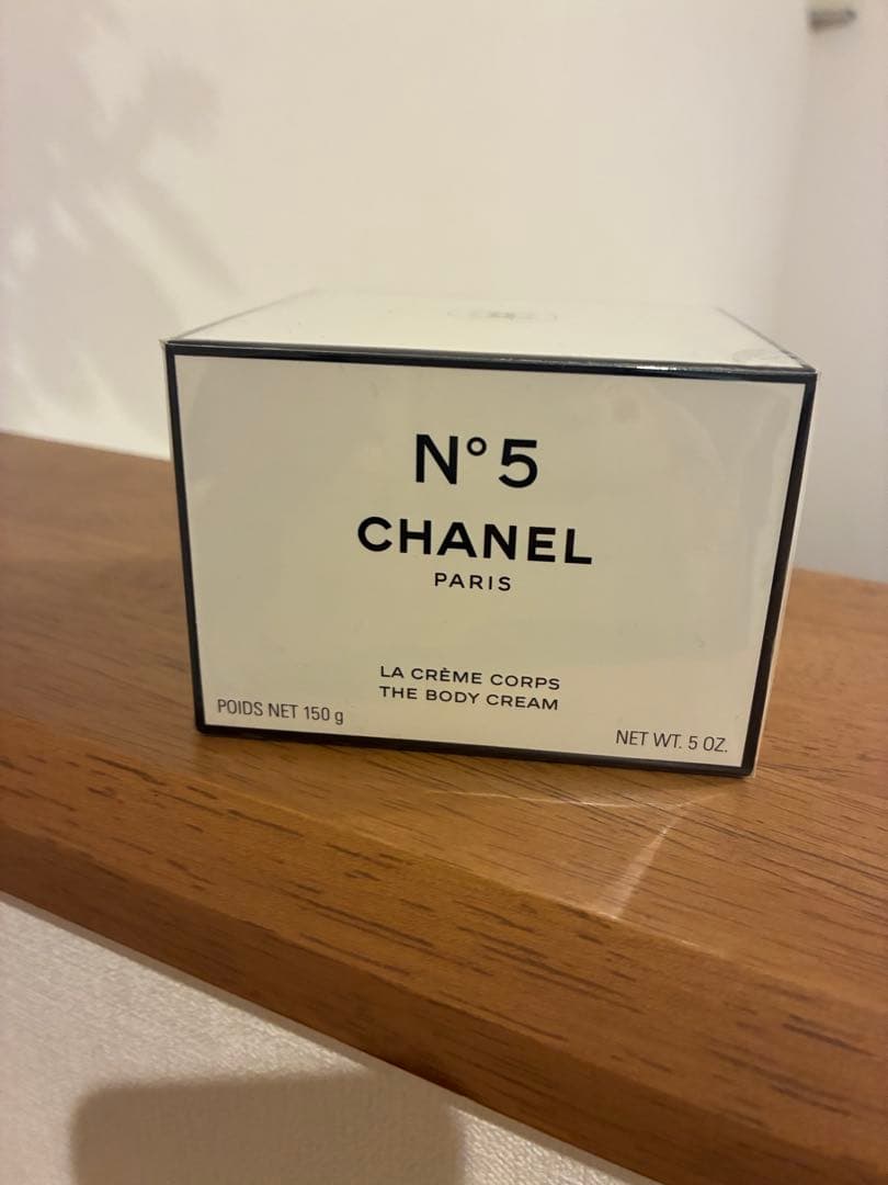 CHANEL N°5 ボディクリーム 150g CHANEL（シャネル） CHANEL N°5 ザ ボディ クリーム 150g コスメ