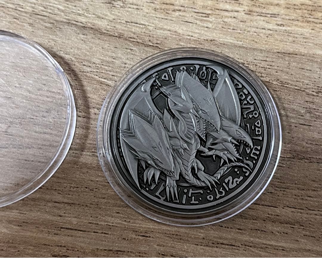 超希少 海外限定 青眼の究極竜 YCS250th 記念メダル シルバー 遊戯王