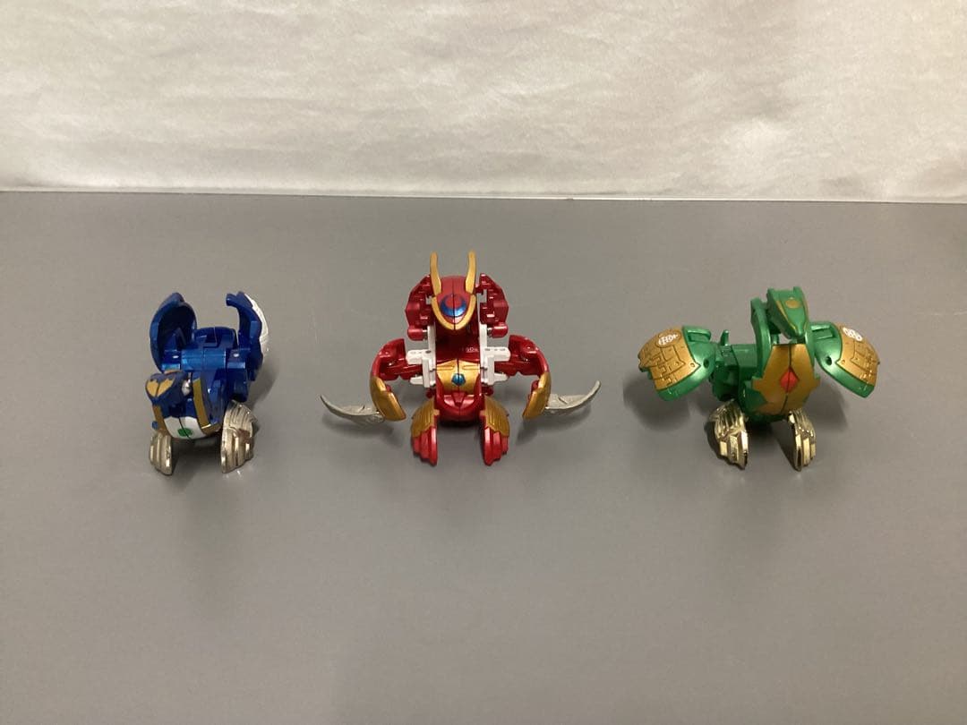 爆丸アーマーズ　Rヒリュウ　Hカイオウ　Sゼクウ Hカイオウ HADO KAIO 水属性 爆丸アーマーズ ブースターパック : 爆丸