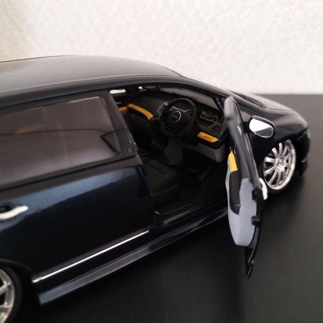 ホンダ オデッセイ RB1 1/24 ダイキャスト 模型 カラーサンプル 車高短