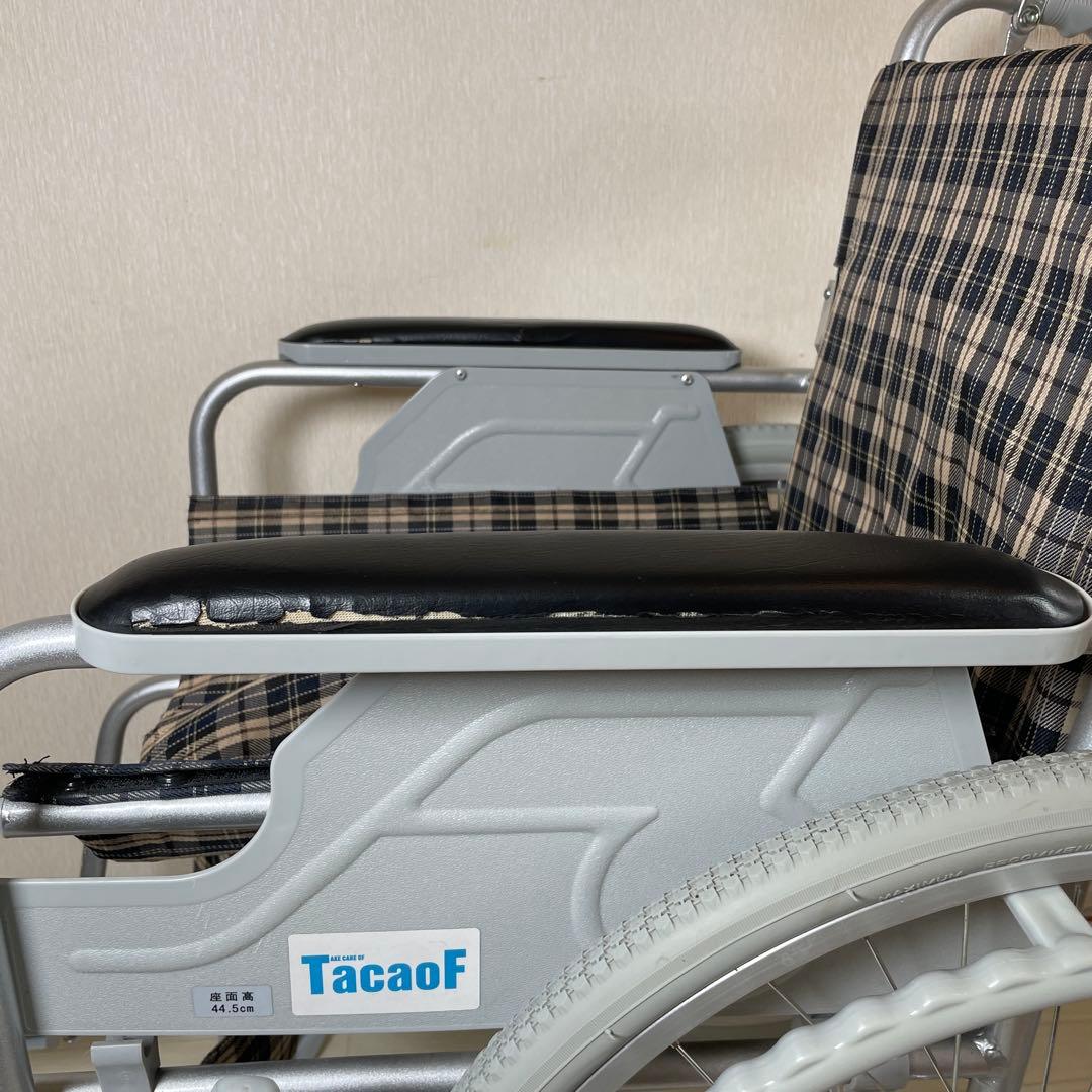 テイコブ TacaoF 幸和製作所 ハンドブレーキ付きアルミ製車いす B-31