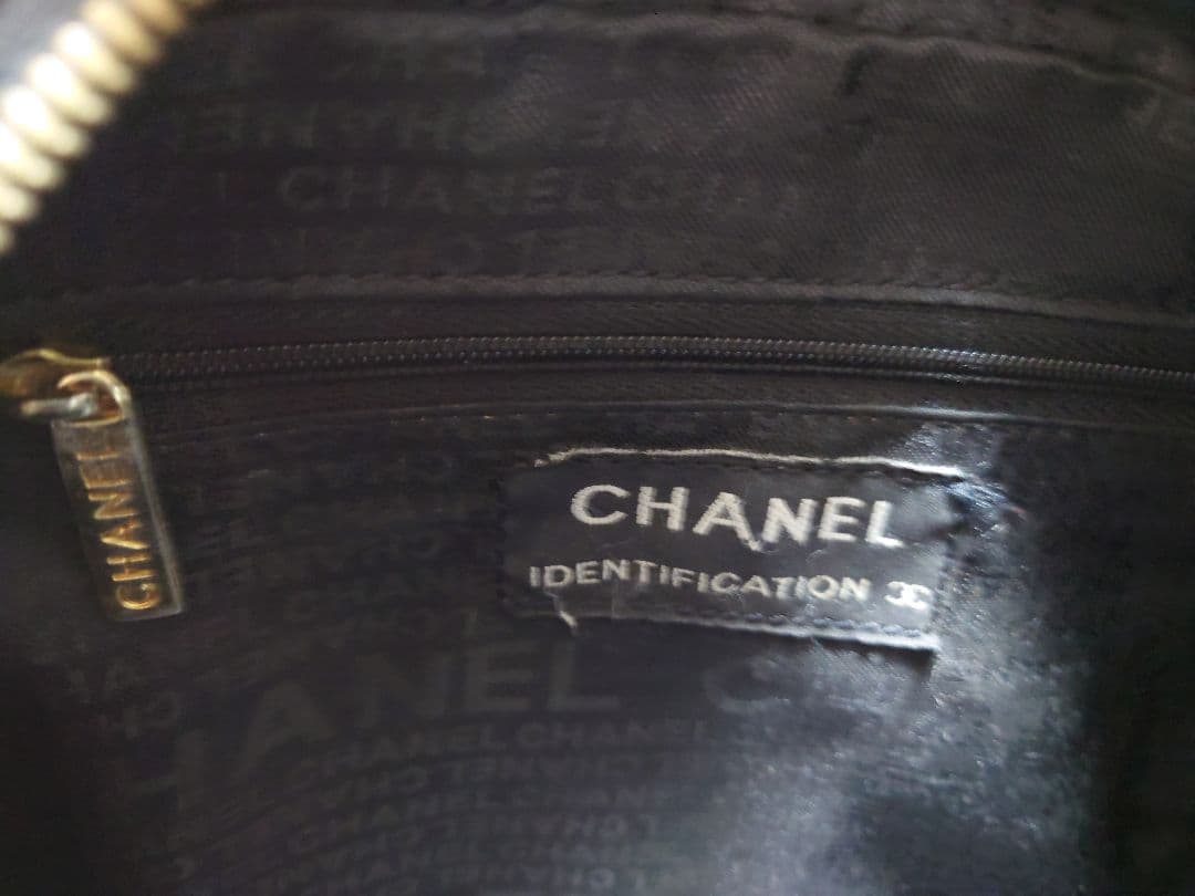 CHANEL ノベルティ キャビアスキンボストンバッグ希少 - メルカリ