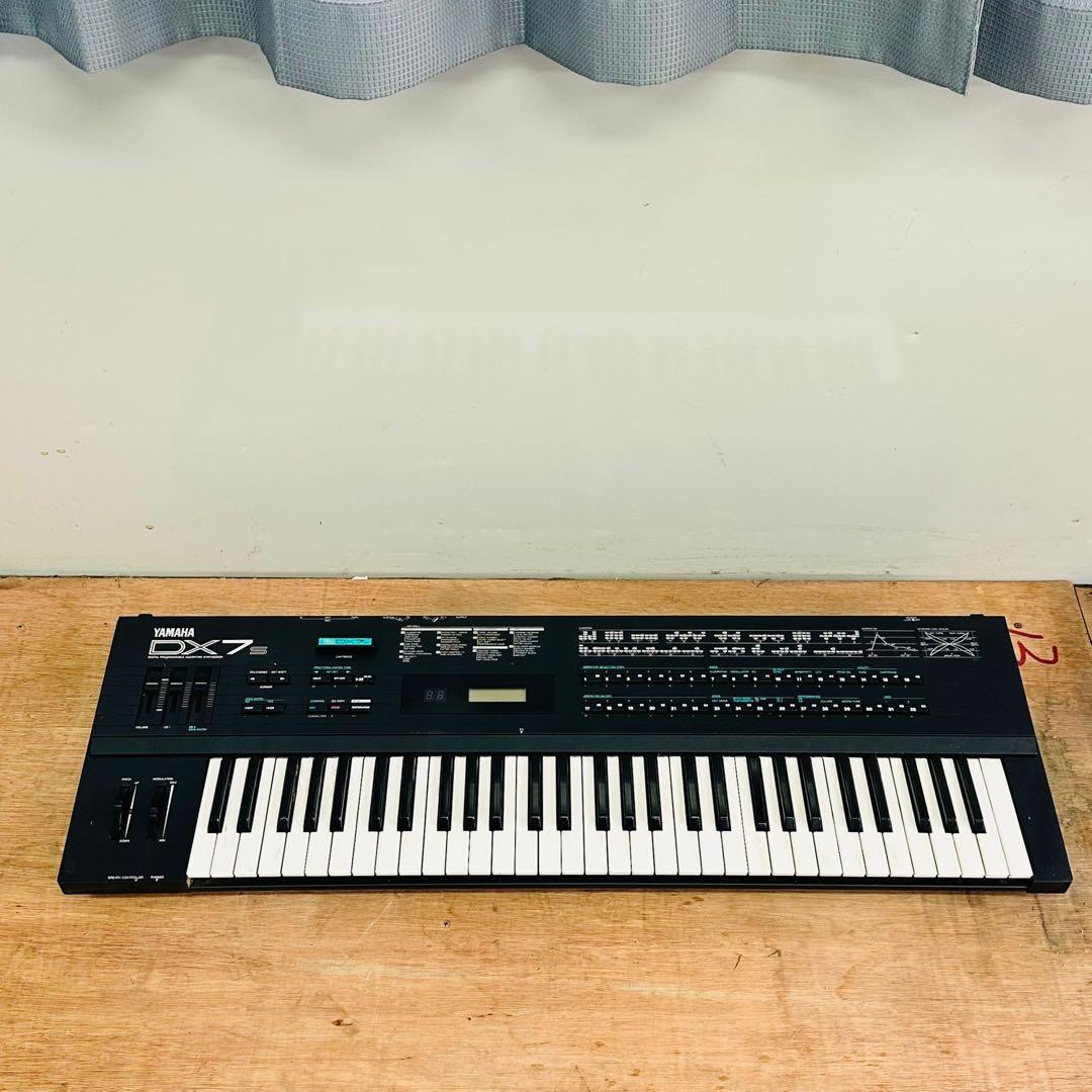 Yamaha DX7s シンセサイザー ジャンク 中古・ジャンク】YAMAHA DX7 シンセサイザー ヤマハ 61鍵 - 神奈川県の