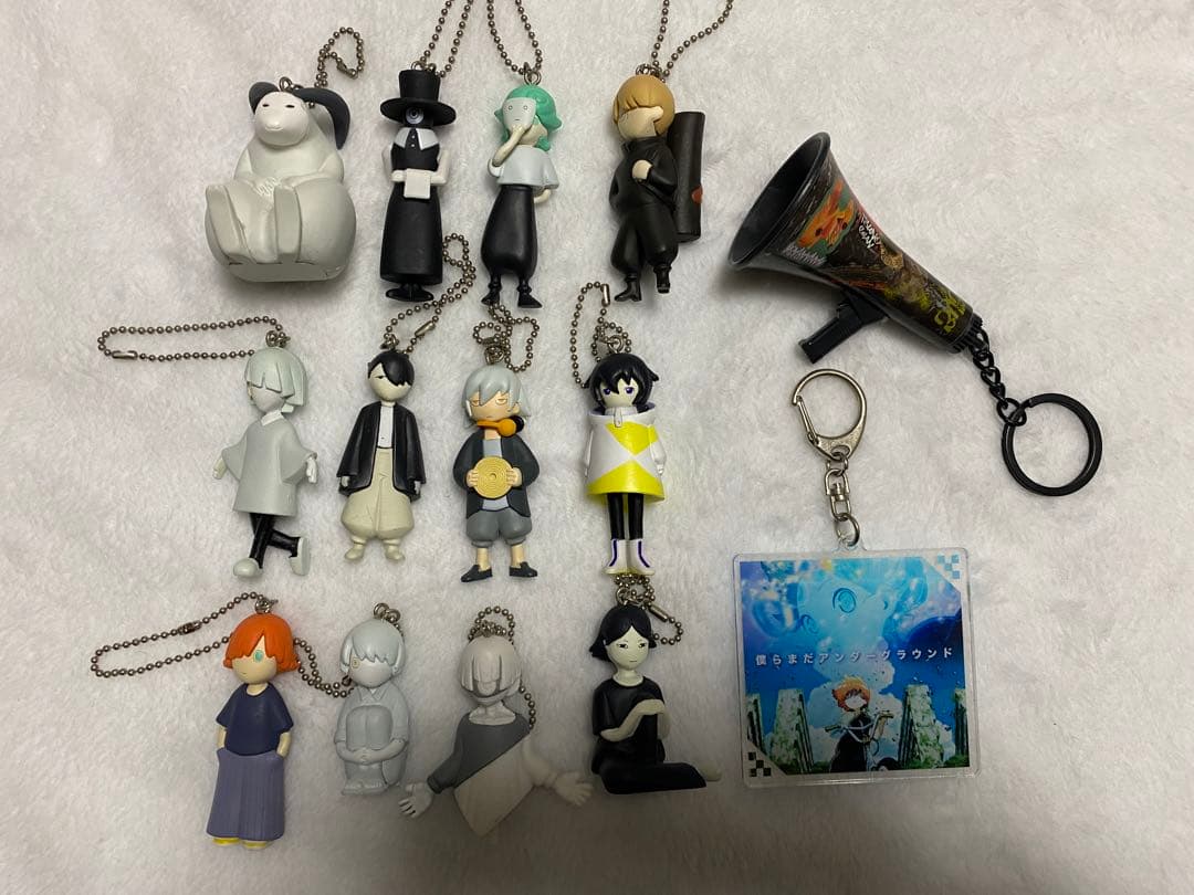 Eve 歌い手 胡乱な食卓 ガチャキーホルダー メガホン キーホルダー チャーム Eve】胡乱な食卓 ガチャ キーホルダー｜Yahoo!フリマ（旧PayPayフリマ）