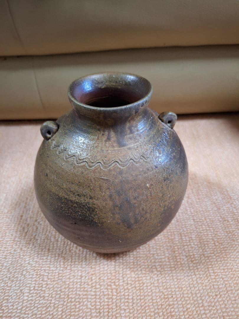 備前焼、偏壺花入、伊勢崎 満