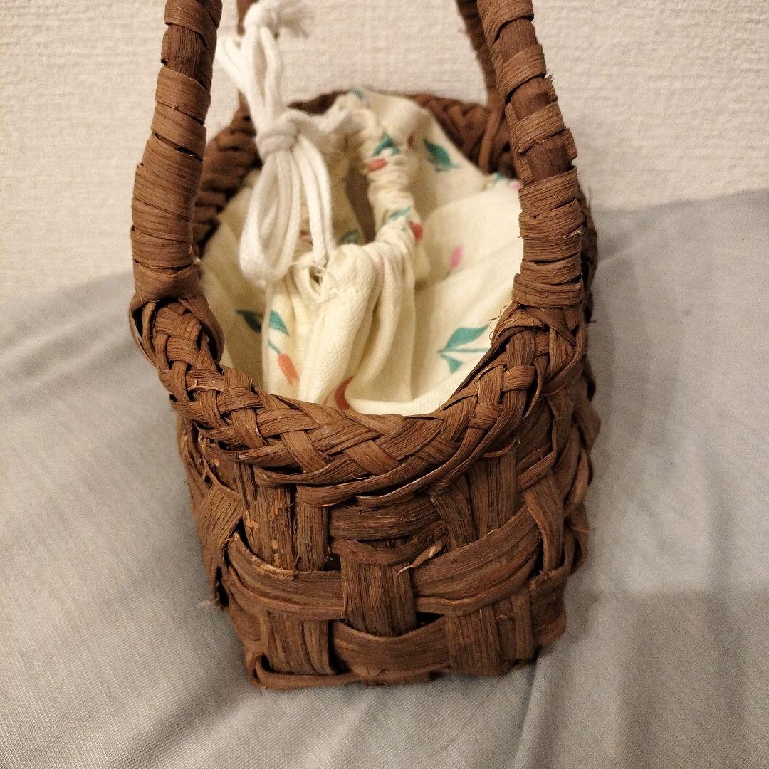 山葡萄やたら編みランチバッグ 約横21高さ11幅8 - メルカリ