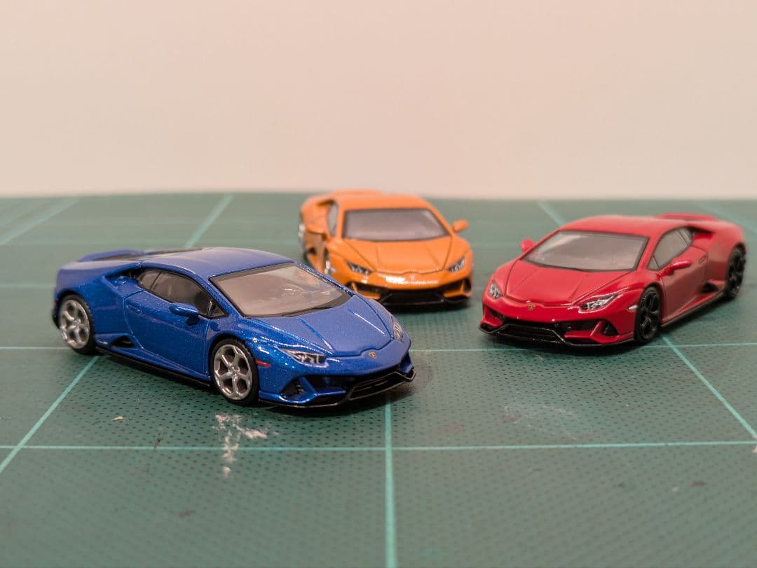 MINIGT ランボルギーニ ウラカン EVO セット 229 115 114