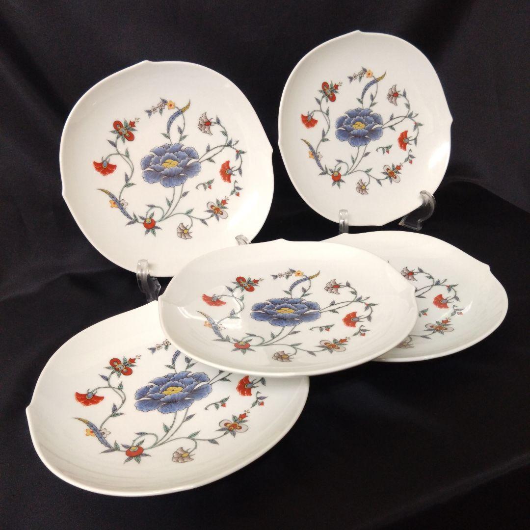 未使用　十三代柿右衛門窯筆頭絵付師舘林　古琳庵　中皿５枚　お祝い 十三代柿右衛門窯筆頭絵付師舘林古琳庵 錦唐花草文 急須①&湯呑み⑤