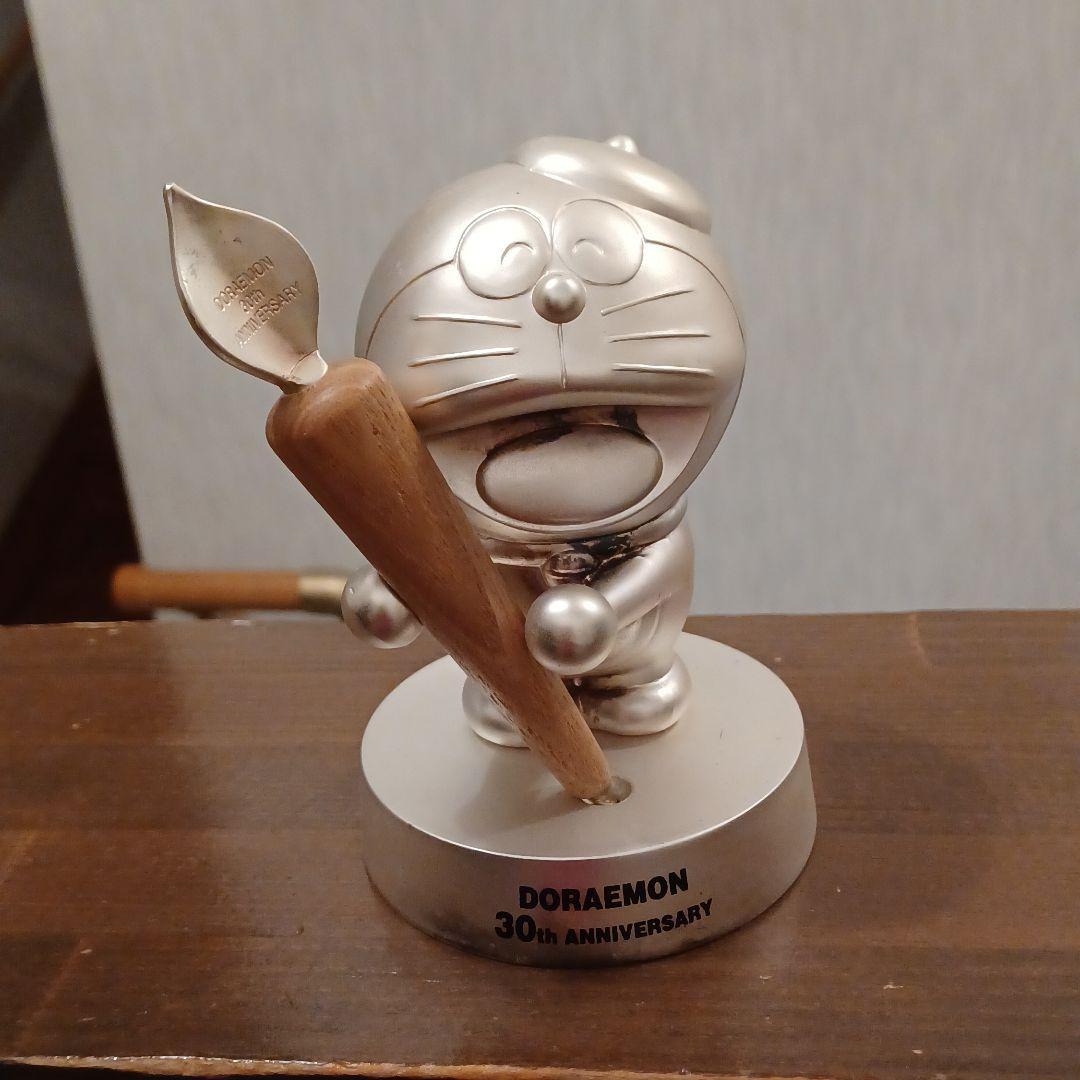 ドラえもん、限定ペンスタンドラ ドラえもん未来デパート限定 ドラえもん ペン立て｜ドラえもん未来