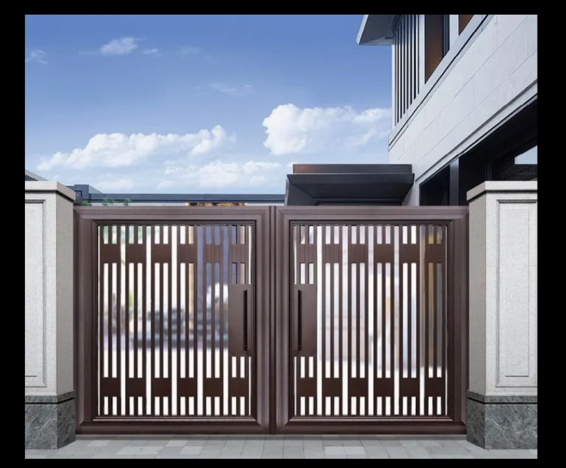 villa-entry-aluminum-gate.jpg